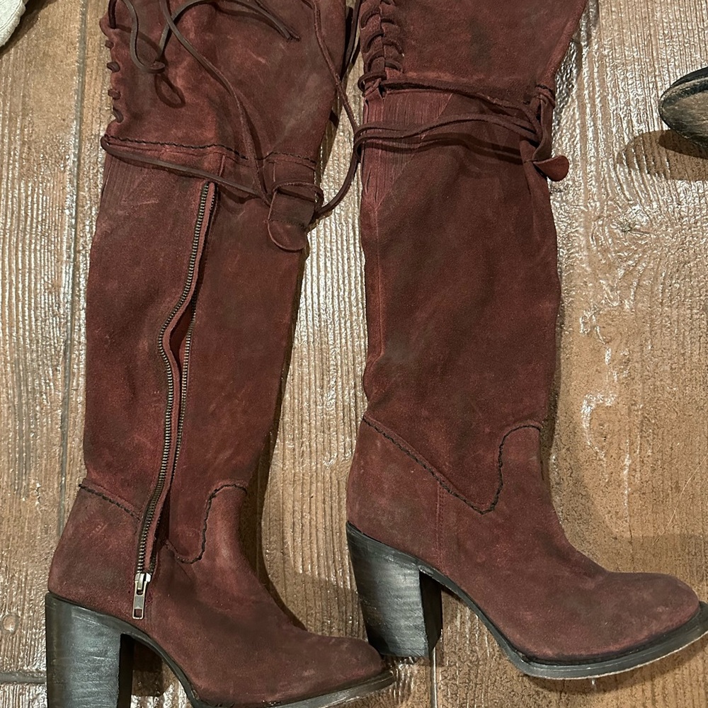 Freebird Brick Boots